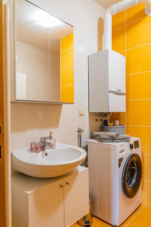 Brand New - Selfcheckins 24 - Zagreb - Garage - Loggia - New - Luxury Leilighet Eksteriør bilde